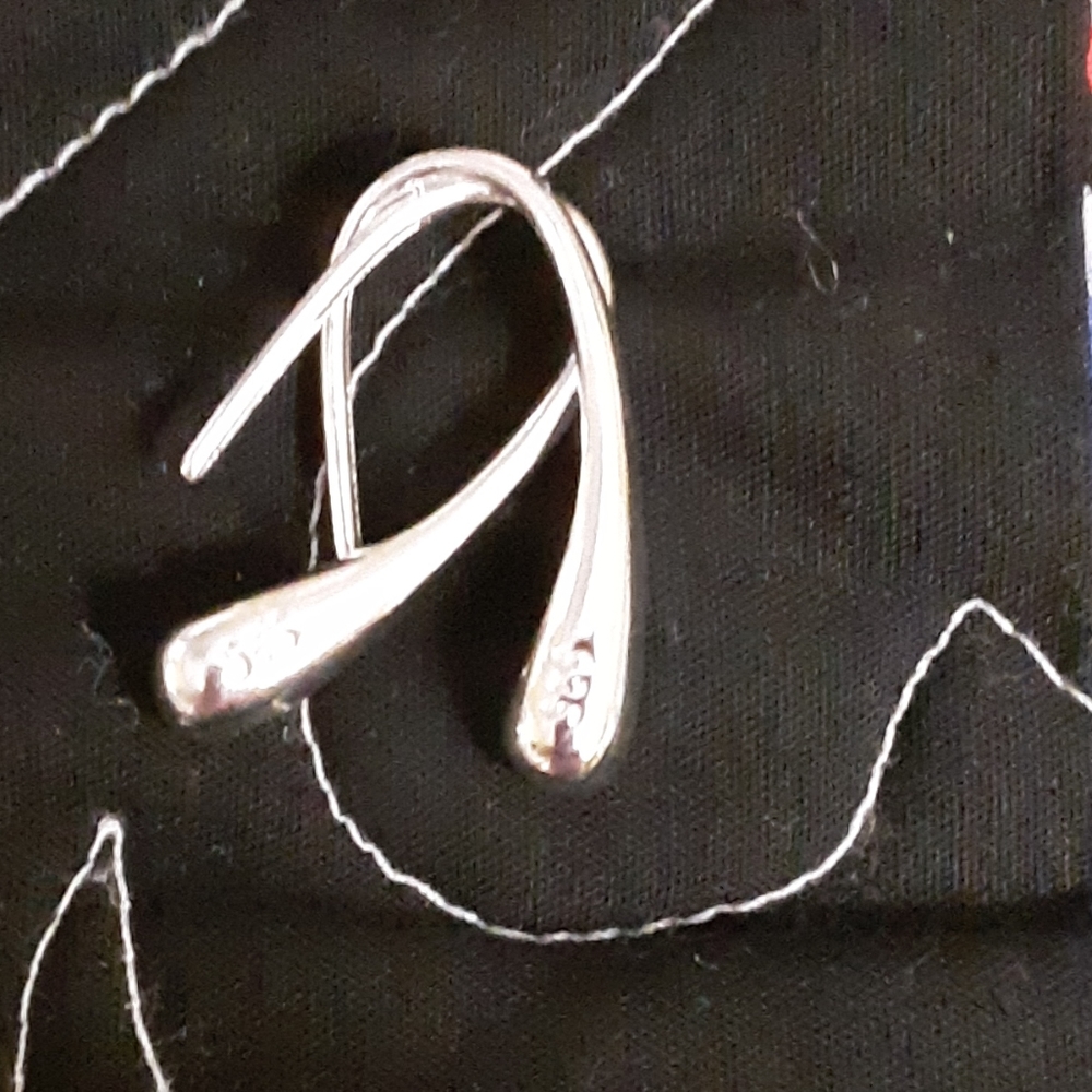 925 silver Earrings with small pendant